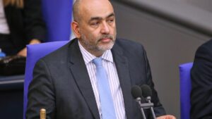 Nouripour für AfD-Verbotsverfahren