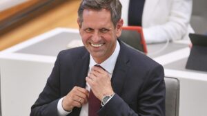 Olaf Lies neuer SPD-Landesvorsitzender in Niedersachsen Olaf Lies neuer SPD-Landesvorsitzender in Niedersachsen