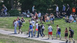 Kommunen fordern Milliarden-Programm zum Schutz vor Hitze Kommunen fordern Milliarden-Programm zum Schutz vor Hitze