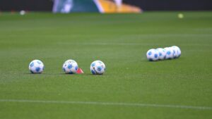 Schalke-Leihspieler Tempelmann bleibt in Braunschweig