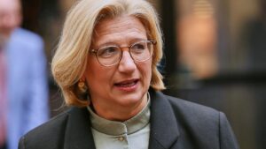 Rehlinger distanziert sich von SPD-"Manifest"