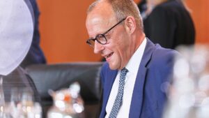 Insa: Union zieht AfD davon – Zufriedenheit mit Merz wächst Insa: Union zieht AfD davon – Zufriedenheit mit Merz wächst