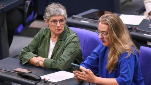 Grüne bedauern Rückzug von Brosius-Gersdorf