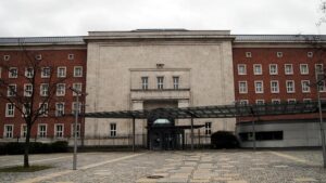 Bamf stellt über 7.000 Asylverfahren wegen mangelnder Mitwirkung ein Bamf stellt über 7.000 Asylverfahren wegen mangelnder Mitwirkung ein