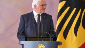 Historiker Kowalczuk kritisiert Steinmeier-Reise ins Baltikum