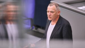 Van Aken erwartet Kompromissbereitschaft von Union bei Richterwahl Van Aken erwartet Kompromissbereitschaft von Union bei Richterwahl