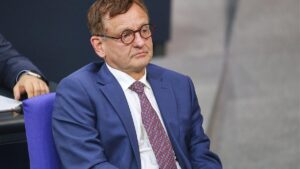 AfD will Union mit Zugeständnissen in eine Koalition locken AfD will Union mit Zugeständnissen in eine Koalition locken