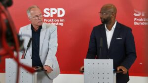 SPD lässt Grüne und Linke bei Masken-U-Ausschuss abblitzen SPD lässt Grüne und Linke bei Masken-U-Ausschuss abblitzen