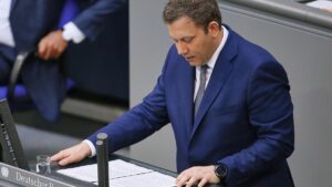 IW warnt vor Verschiebebahnhof im Bundeshaushalt IW warnt vor Verschiebebahnhof im Bundeshaushalt