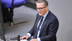 SPD-Haushälter fordert Tempo bei Reform der Schuldenbremse SPD-Haushälter fordert Tempo bei Reform der Schuldenbremse