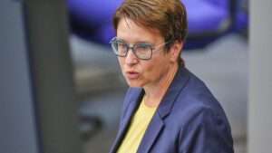 Union will Gesetz zur Überwachung von Tatverdächtigen Union will Gesetz zur Überwachung von Tatverdächtigen