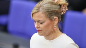 Diskussionen um Klöckners Verbotskurs im Bundestag Diskussionen um Klöckners Verbotskurs im Bundestag