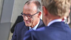 Verfassungsrichter: SPD widerspricht Merz "Gewissensfrage"-Äußerung Verfassungsrichter: SPD widerspricht Merz "Gewissensfrage"-Äußerung