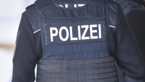 Razzia gegen rechtsradikale Gruppe in drei Bundesländern