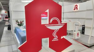 Glatteis: Nachfrage nach Mitteln für Sportunfälle gestiegen Glatteis: Nachfrage nach Mitteln für Sportunfälle gestiegen