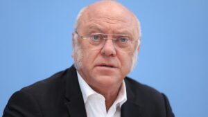 Protestbrief: Wissenschaftler fürchten Manipulation der Armutsquote Protestbrief: Wissenschaftler fürchten Manipulation der Armutsquote