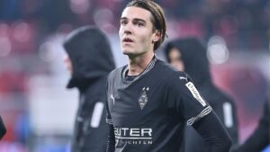 HSV holt bei Bundesliga-Rückkehr Punkt in Gladbach HSV holt bei Bundesliga-Rückkehr Punkt in Gladbach