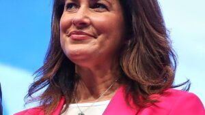 Bayerns Landwirtschaftsministerin gedenkt verstorbenem Bocklet Bayerns Landwirtschaftsministerin gedenkt verstorbenem Bocklet