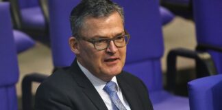 Kiesewetter wirft Trump Desinteresse an der Ukraine vor