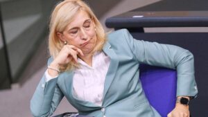 Grüne kritisieren langsames Handeln der Gesundheitsministerin Grüne kritisieren langsames Handeln der Gesundheitsministerin