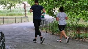 DKV-Report: Nur zwei Prozent der Deutschen leben rundum gesund DKV-Report: Nur zwei Prozent der Deutschen leben rundum gesund