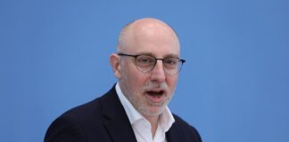 Dobrindt bestätigt neuen Verfassungsschutzchef Selen