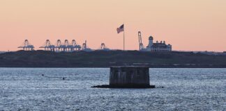 Exportüberschuss mit den USA stark geschrumpft