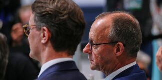 SPD: "Machtkampf" zwischen Wüst und Merz schwächt NRW