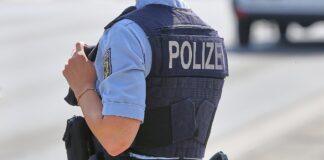 SPD und Grüne wollen Polizisten von Grenzen zu Bahnhöfen versetzen