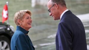 Merz setzt auf engere Beziehungen der Schweiz zur EU Merz setzt auf engere Beziehungen der Schweiz zur EU