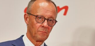 Bericht: Datenhändler verkaufen Handynummern von Merz und Ministern