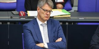 DB-Betriebsratschefin kritisiert Schnieder in internem Schreiben