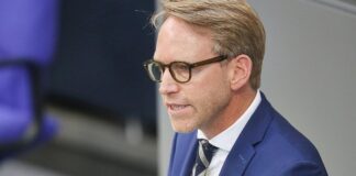 Sicherheitspolitiker warnen vor russischer Spionage im Bundestag