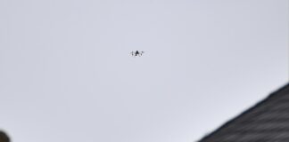 Drohnen in Brandenburg: Bundeswehr hat "keinerlei Erklärung"