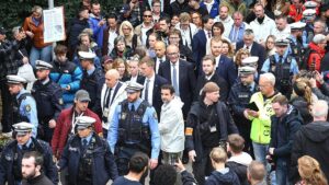 Geld gespart: Einheitsfeier hat 5,5 Millionen Euro gekostet