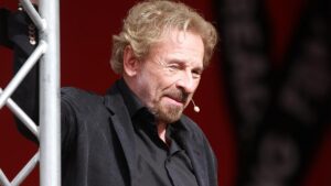 Gottschalk erklärt irritierenden Auftritt bei Bambi-Verleihung