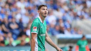 2. Bundesliga: Paderborn schlägt Fürth – Platz 1