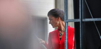 Wagenknecht schreibt wegen Neuauszählung Brandbrief an Klöckner