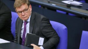 Hagel widerspricht Wadephuls Syrien-Aussagen