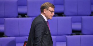 SPD stellt sich bei Syrien-Abschiebungen hinter Wadephul