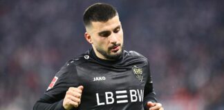 1. Bundesliga: Stuttgart dreht Spiel gegen Augsburg spät