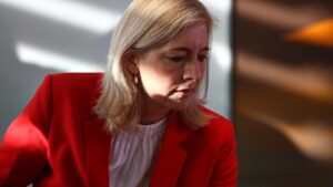 Gesundheitsministerin bringt höhere Zuzahlung ins Spiel