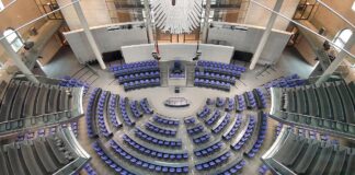 Bundestag: Mehr Geld für Fraktionen trotz geschrumpften Parlaments