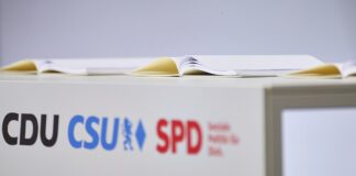 Kretschmer unterstützt Vorstoß für Koalitionsvertrag-Überarbeitung
