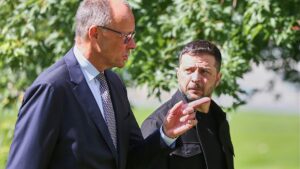 Selenskyj und Merz besprechen Treffen mit Trump