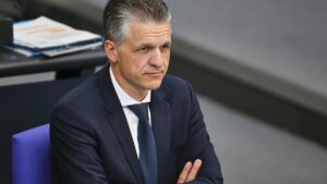 Kanzleramtsminister versteht Ungeduld der Bevölkerung