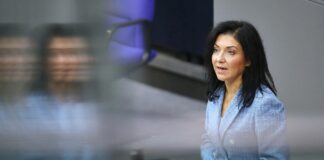 Arbeitgeber loben Reiche-Vorstoß zu Arbeitszeiten