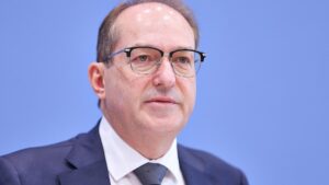 Dobrindt stellt neue Drohnenabwehreinheit in Dienst