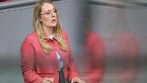 Grüne werfen Regierung Rückschritte beim Klimaschutz vor