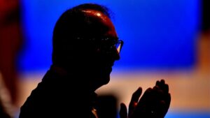 Nach Stromausfall in Berlin: Grünen-Chef greift Dobrindt an Nach Stromausfall in Berlin: Grünen-Chef greift Dobrindt an